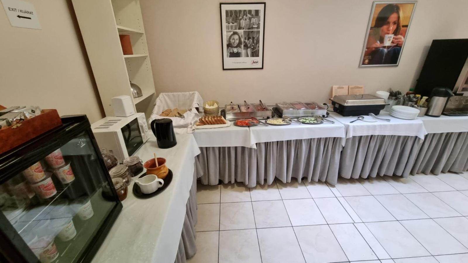 Hotel Rose City Budapest Ngoại thất bức ảnh