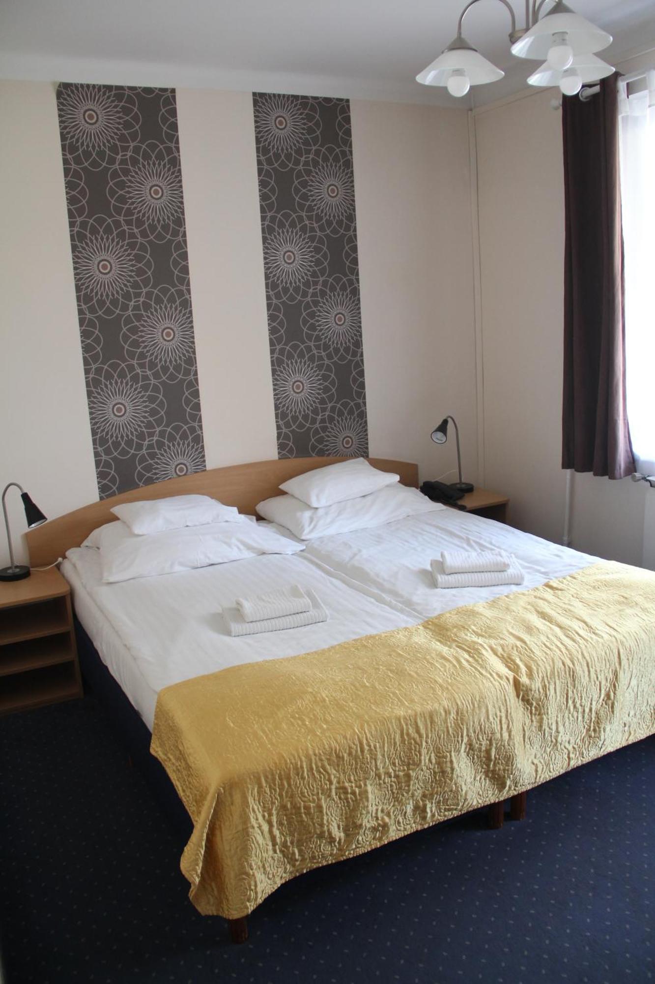 Hotel Rose City Budapest Ngoại thất bức ảnh